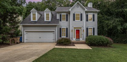 5725 Calton, Raleigh