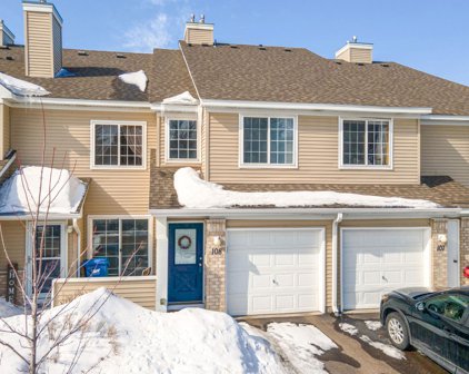 2220 Ranchview Lane N Unit #108, Plymouth