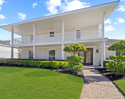 627 Montclair Boulevard, Sugar Land