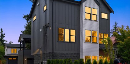 845 NE 91st Street, Seattle