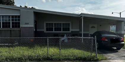 660 Nw 182nd Terrace, Miami