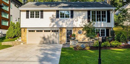 5429 Halifax Lane, Edina