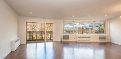12 Old Mamaroneck Road Unit #3C, White Plains