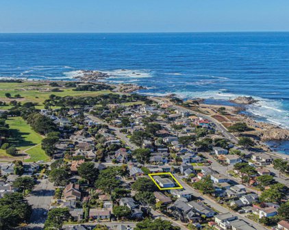 1135 Shell Ave, Pacific Grove