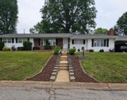 703 Oriole  Lane, Washington image