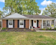 9504 Meadowgate Ct, Louisville image