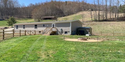 2626 Puncheon Fork  Road, Mars Hill