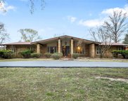 14032 Cross Trails  Drive, Chesterfield image