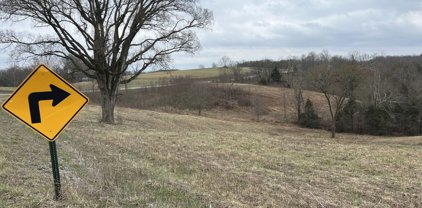 2420 Roberts Rd, Watertown