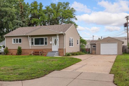 2106 Brookview Drive, Brooklyn Center