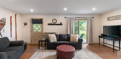 16 Hill + Vale Lane, Bartlett