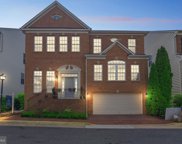 7011 Stone Inlet Dr, Fort Belvoir image