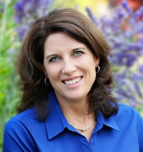 Joyce Giard Broker Associate