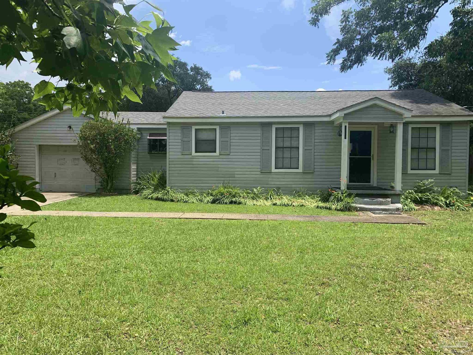 6752 Mobile Hwy, Pensacola FL 32526, Property Listing 610165,