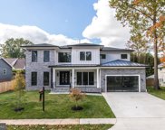 1456 Wasp Ln, Mclean image