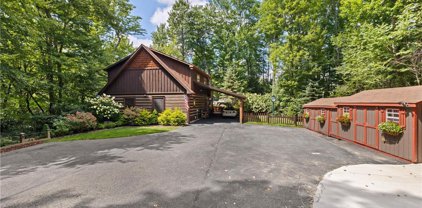 5801 Hickory Nut Gap Road, Banner Elk