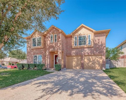 101 Seguin Court, La Porte