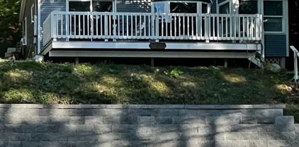 168 East Side Drive, Alton
