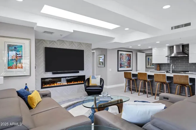 Optima Camelview Village living room