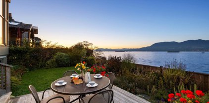 2487 Point Grey Road, Vancouver