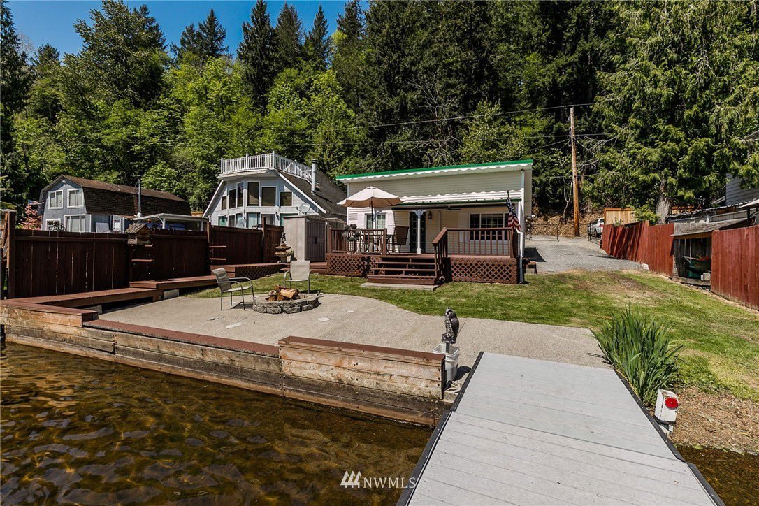 38815 Orville Road E, Eatonville, WA 98328