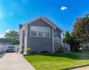 136 East Avenue, Freeport image