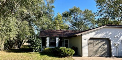 304 and 306 Marvin Elwood Road, Monticello