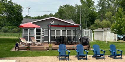 13841 102nd Street NW, South Haven