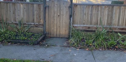 265 E 51st Avenue, Vancouver