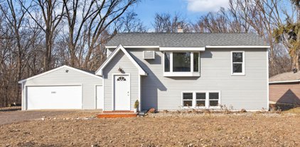2261 Hillview Road, Mounds View