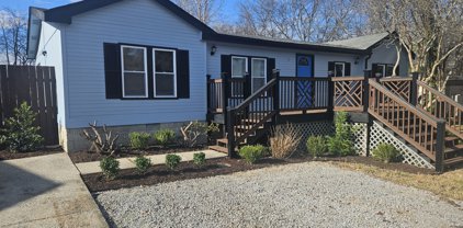 722 W Sagefield Dr, Smyrna