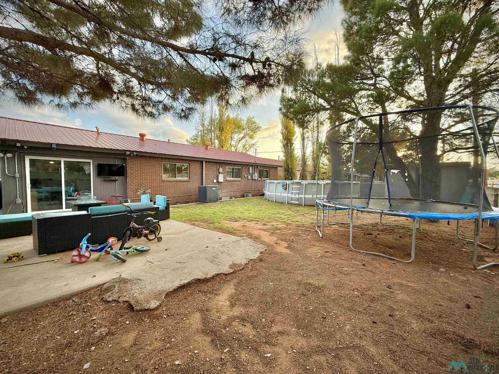 1200 E Walker Drive, Hobbs, 88240