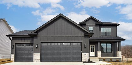 11163 Westport  Drive, West Des Moines