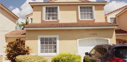 17305 Nw 7th St, Pembroke Pines