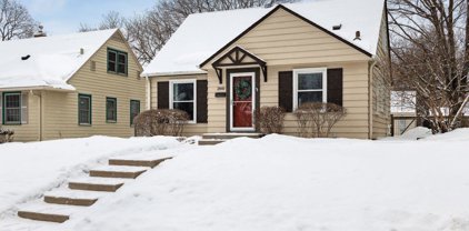 2840 Edgewood Avenue S, Saint Louis Park