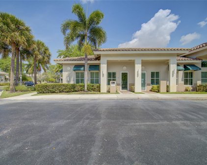 5230 S University Dr Unit #101D, Davie
