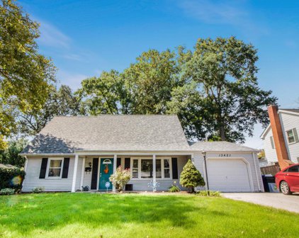 13421 Yorktown Dr, Bowie