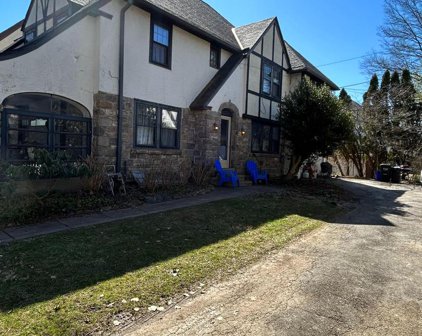 1040 Belfield Ave, Drexel Hill