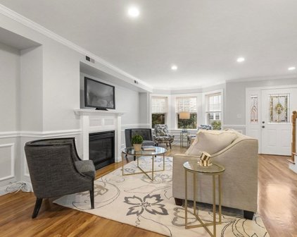 367 Savin Hill Ave, Boston