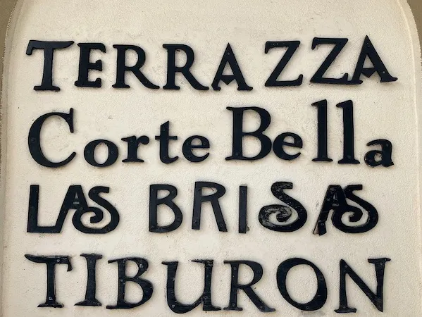 Ewa Gentry Cortebella Sign