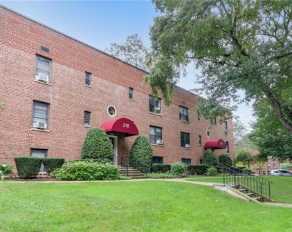 218 Richbell Road Unit #C4, Mamaroneck