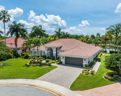 1165 Manor Ct, Weston
