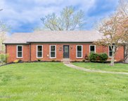 221 Hillview Dr, Shelbyville image