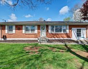 8910 Mapleview Dr, Louisville image