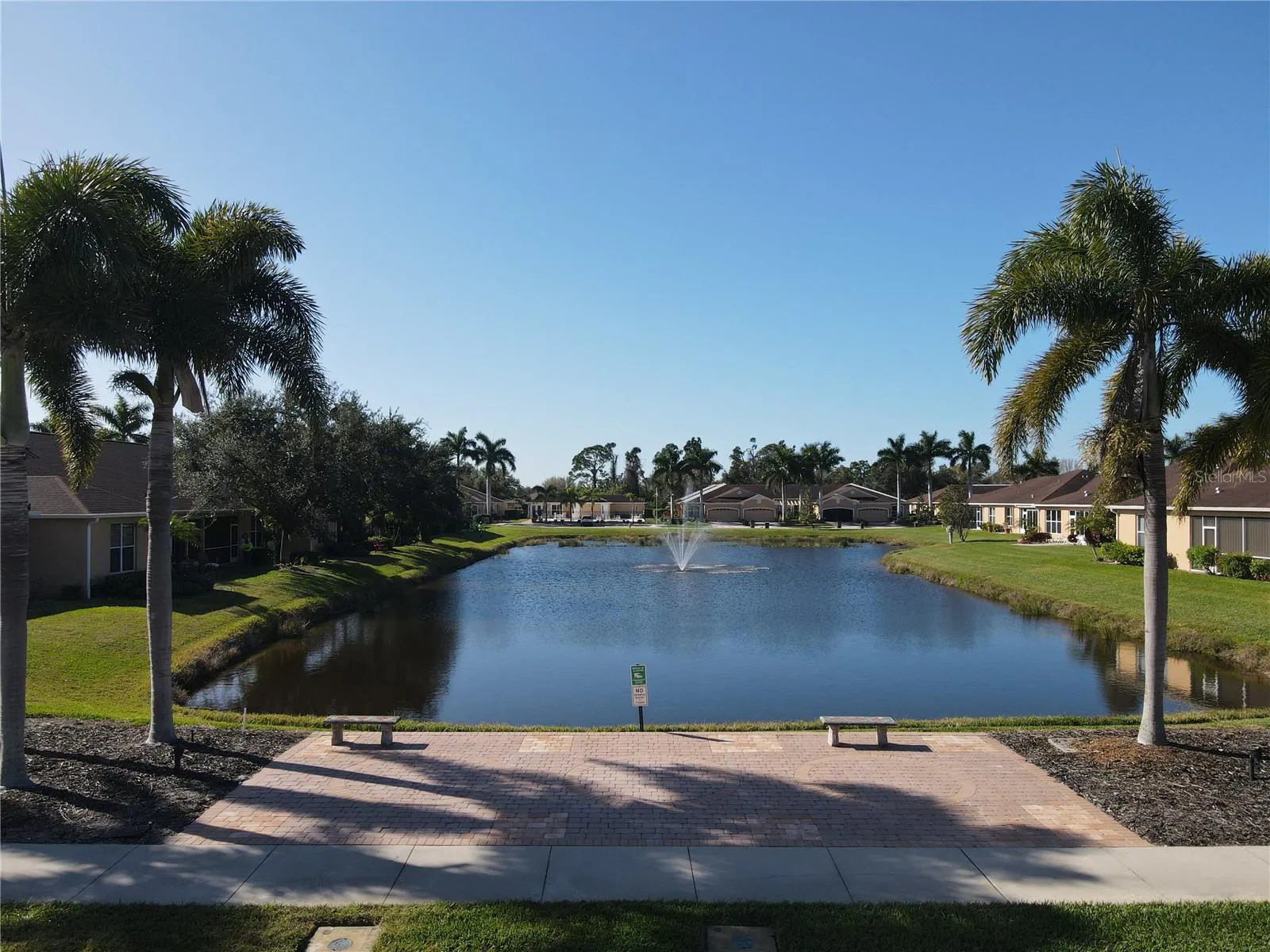 Turnberry Trace lake and fountain in North Port Florida