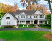 7032 Benjamin St, Mclean image