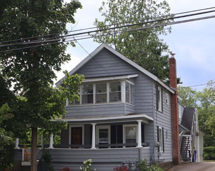 132 Weaver Street, Winooski