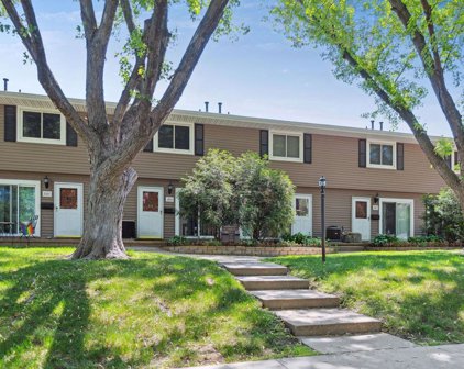 2323 Hampshire Avenue S, Saint Louis Park