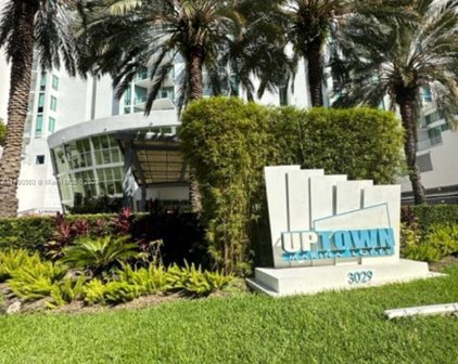 3029 Ne 188th St Unit #1124, Aventura