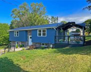 1022 Mcgovern Rd, Chartiers image